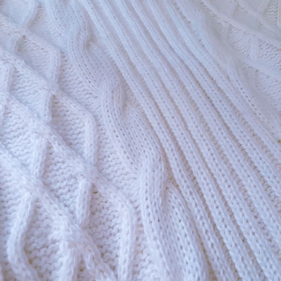 Cream cable knit cold shoulder long turtleneck oversized sweater - Picture 11 of 11